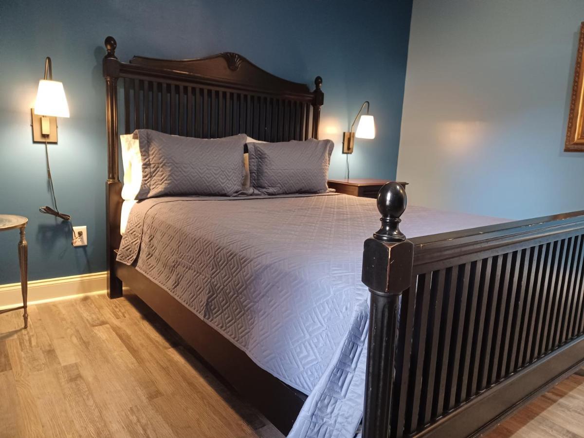 Natchez Manor Bed & Breakfast Εξωτερικό φωτογραφία